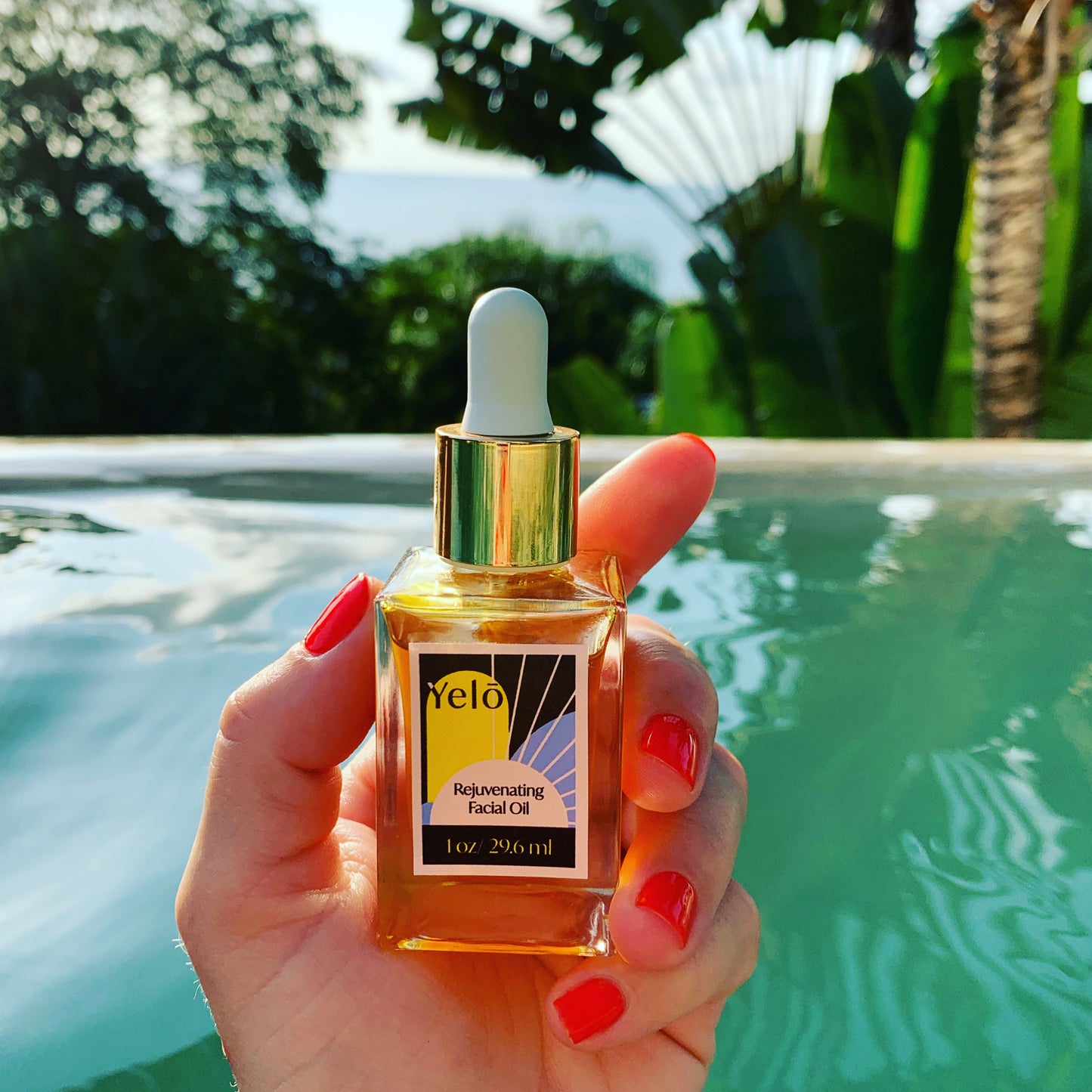 REJUVENATING FACIAL OIL